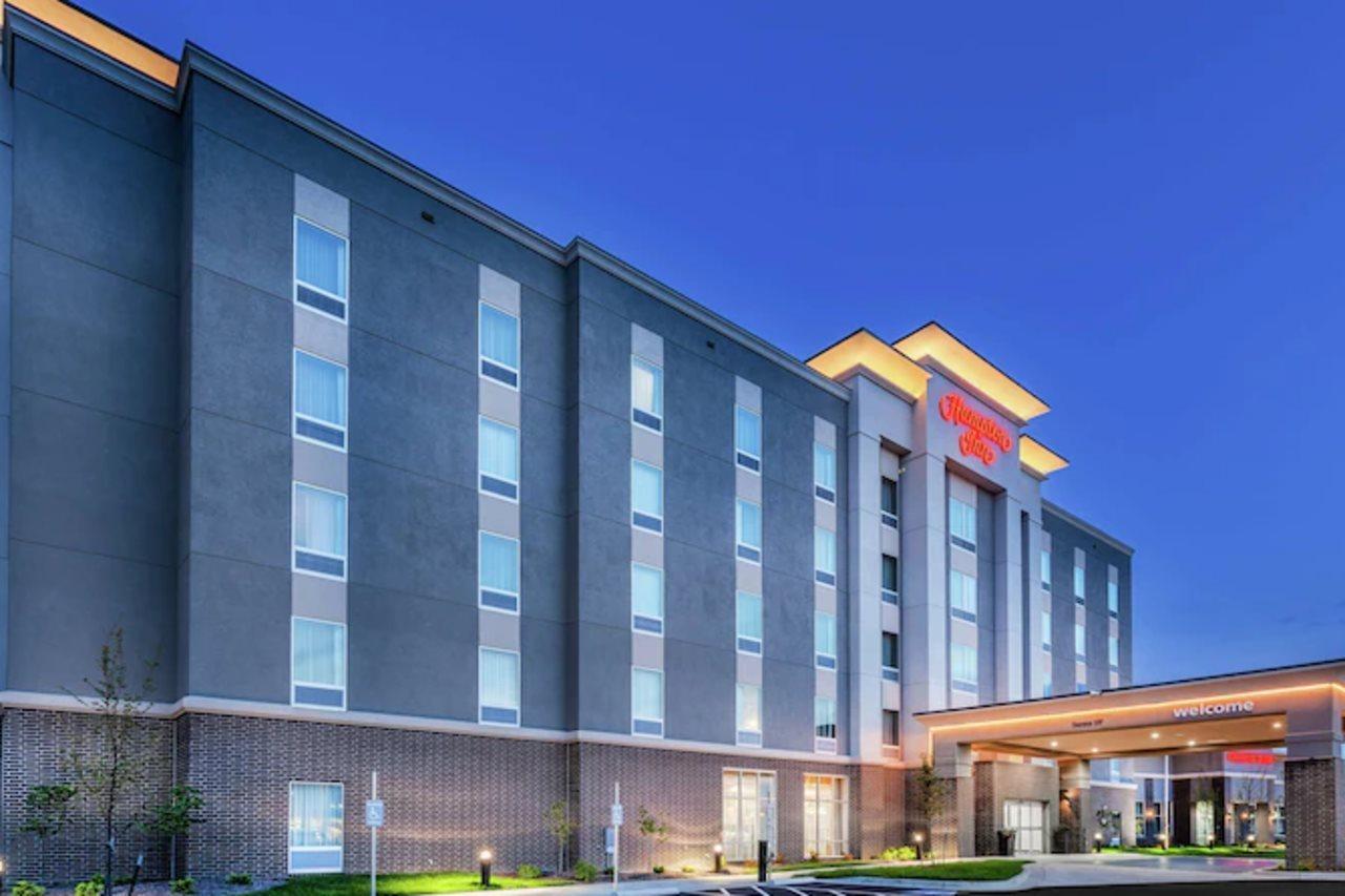 Hampton Inn Gardner Екстериор снимка