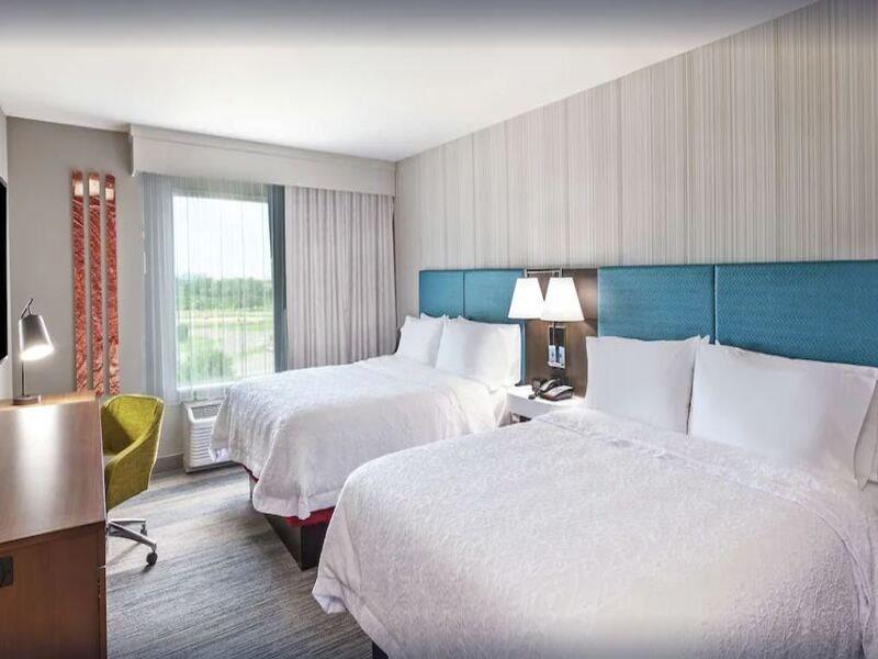 Hampton Inn Gardner Екстериор снимка