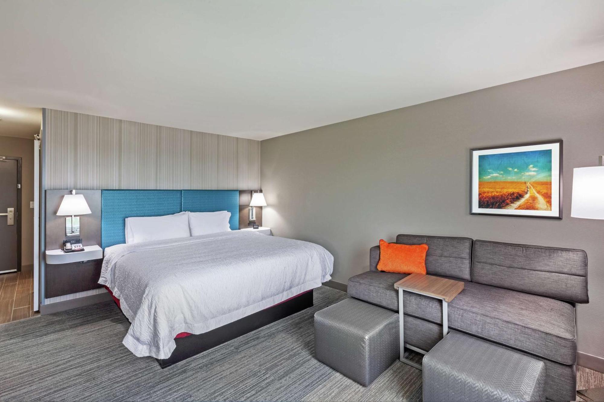 Hampton Inn Gardner Екстериор снимка