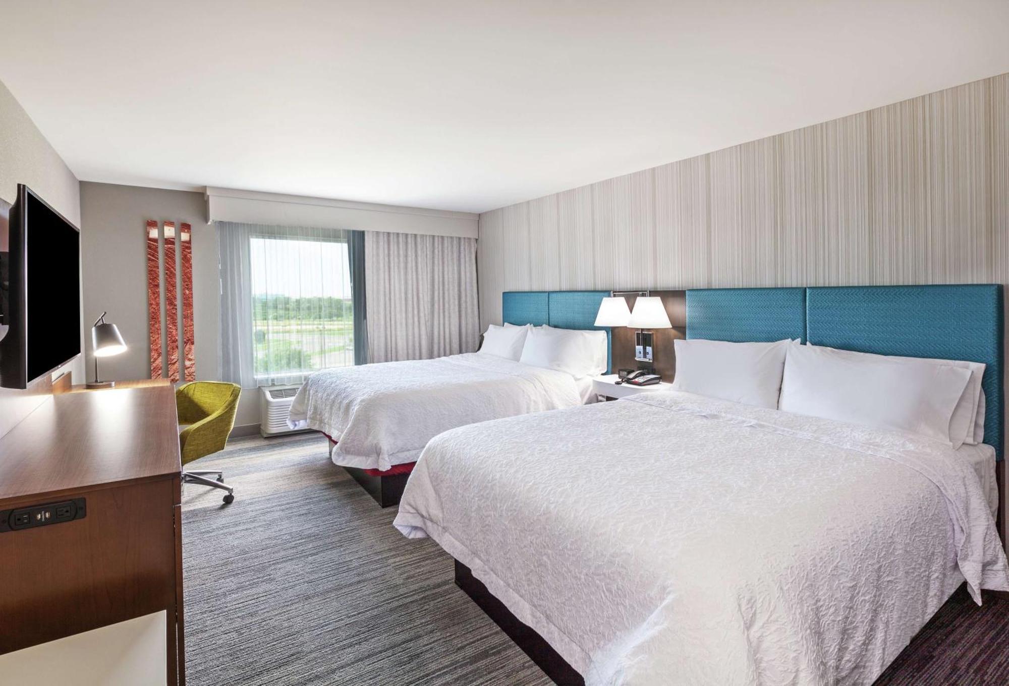 Hampton Inn Gardner Екстериор снимка